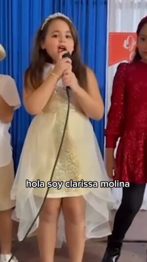 Clarissa Molina Instagram - 🥹😭 acabado de morir de ternura 😭🤍
