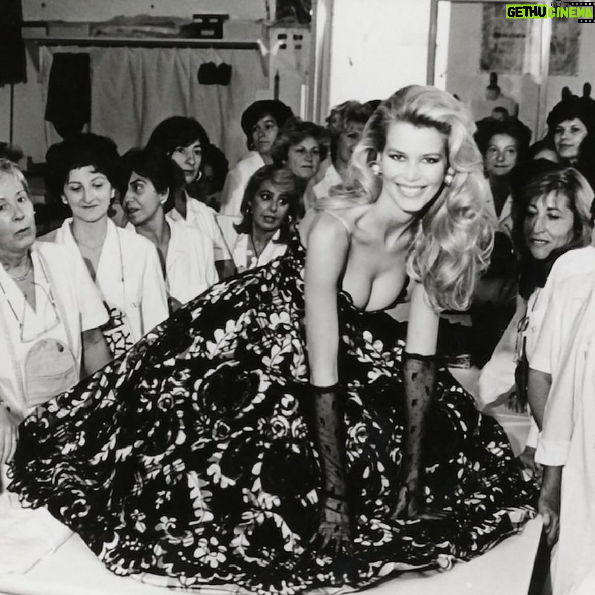Claudia Schiffer - 83.4K Likes - Heartbroken to hear of the passing of my old friend Valentino. 
He is what true legends are made of, living on forever through the brand he created, the embodiment of timeless elegance and glamour. 
I loved the special times where I got to bring his creations to life on and off the runway. One of my favourite campaigns was in Rome where I became Anita Ekberg in La Dolce Vita, a memory I will cherish forever. 
I will remember the fun holidays l spent with him in Mallorca, Ibiza and St Tropez. My Valentino wedding gown which I have framed at home as a constant reminder of his gentle, generous, sweet and loyal nature.  Having him create my wedding gown was one of the great honors of my life, a moment I will cherish forever.
I feel so proud to have been a part of his life. 
Repose en paix, Monsieur Valentino ❤️