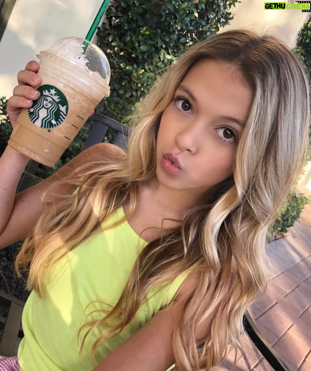 Coco Quinn - 130.1K Likes - 2016