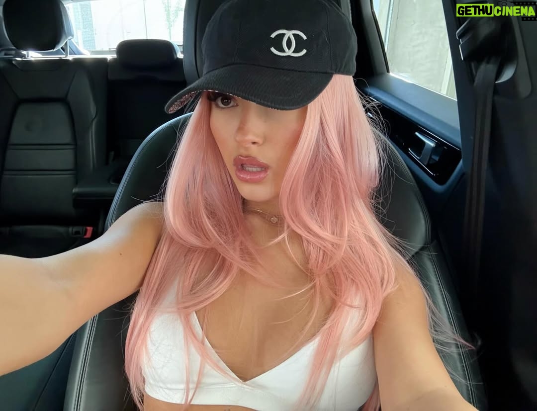 Coco Quinn - 59K Likes - ᴮᵃᵇʸ ᵖⁱⁿᵏ