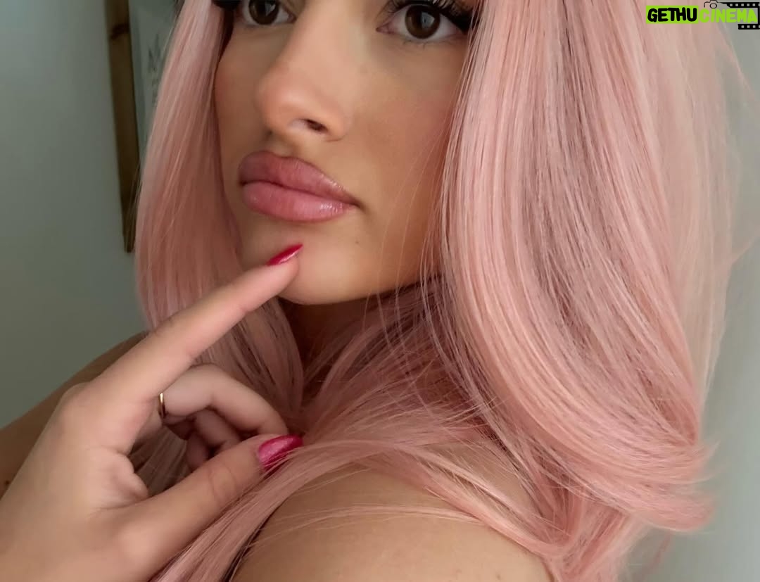 Coco Quinn - 59K Likes - ᴮᵃᵇʸ ᵖⁱⁿᵏ