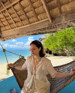 Actress Coleen Garcia-Crawford HD Photos and Wallpapers January 2026