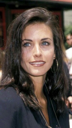 Courteney Cox Instagram - 90s fashion… Still not into it.