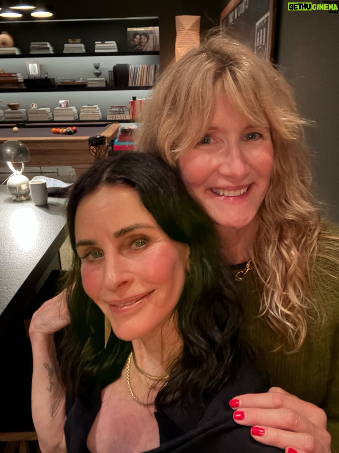 Courteney Cox - 1.7 Million Likes - Apparently Geminis like Aquarians! So many birthdays this month! 
I’m so lucky to have these “air” heads in my life ♥️♥️♥️