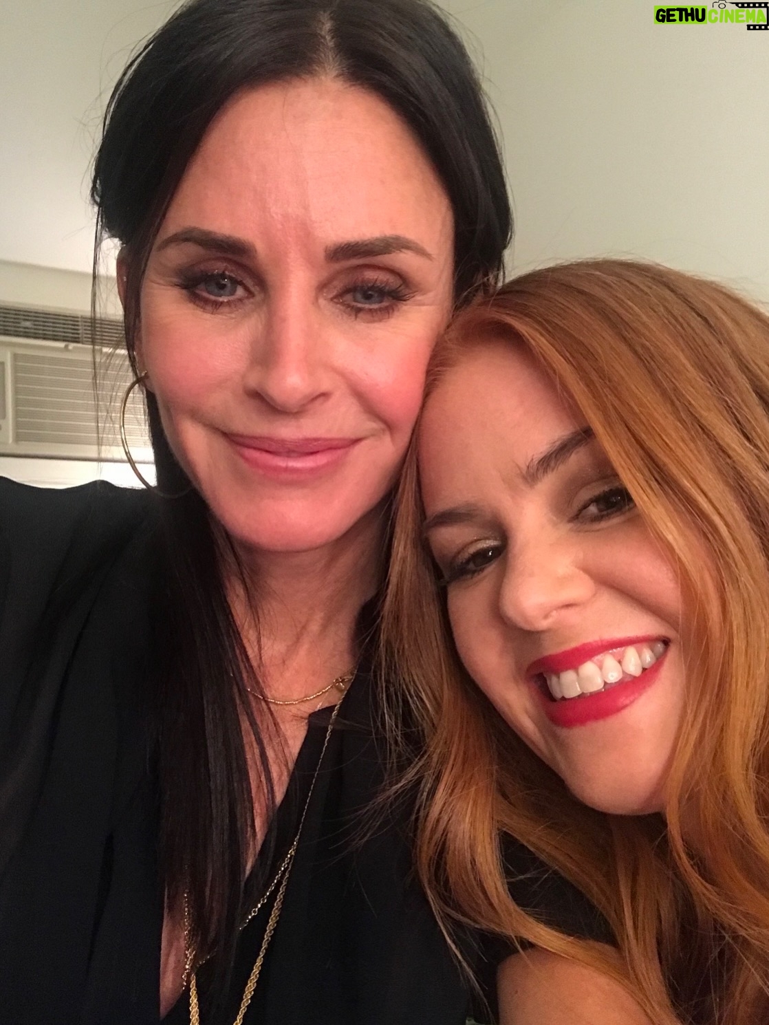 Courteney Cox - 1.7 Million Likes - Apparently Geminis like Aquarians! So many birthdays this month! 
I’m so lucky to have these “air” heads in my life ♥️♥️♥️