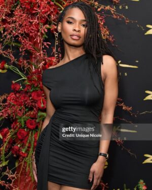 Courtney Randolph Instagram - Don’t gotta edit, check the Getty
#temptationisland #netflix @zoukla @zoukgrouplv @netflix #realitytv #toohottohandle