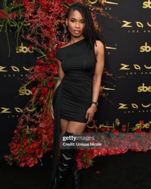 Courtney Randolph Instagram - Don’t gotta edit, check the Getty
#temptationisland #netflix @zoukla @zoukgrouplv @netflix #realitytv #toohottohandle