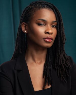 Courtney Randolph Instagram - Caption these headshots
📸 @zachariah_shoots
#headshots #actor #tvpersonality #losangelesactor #newyorkactor