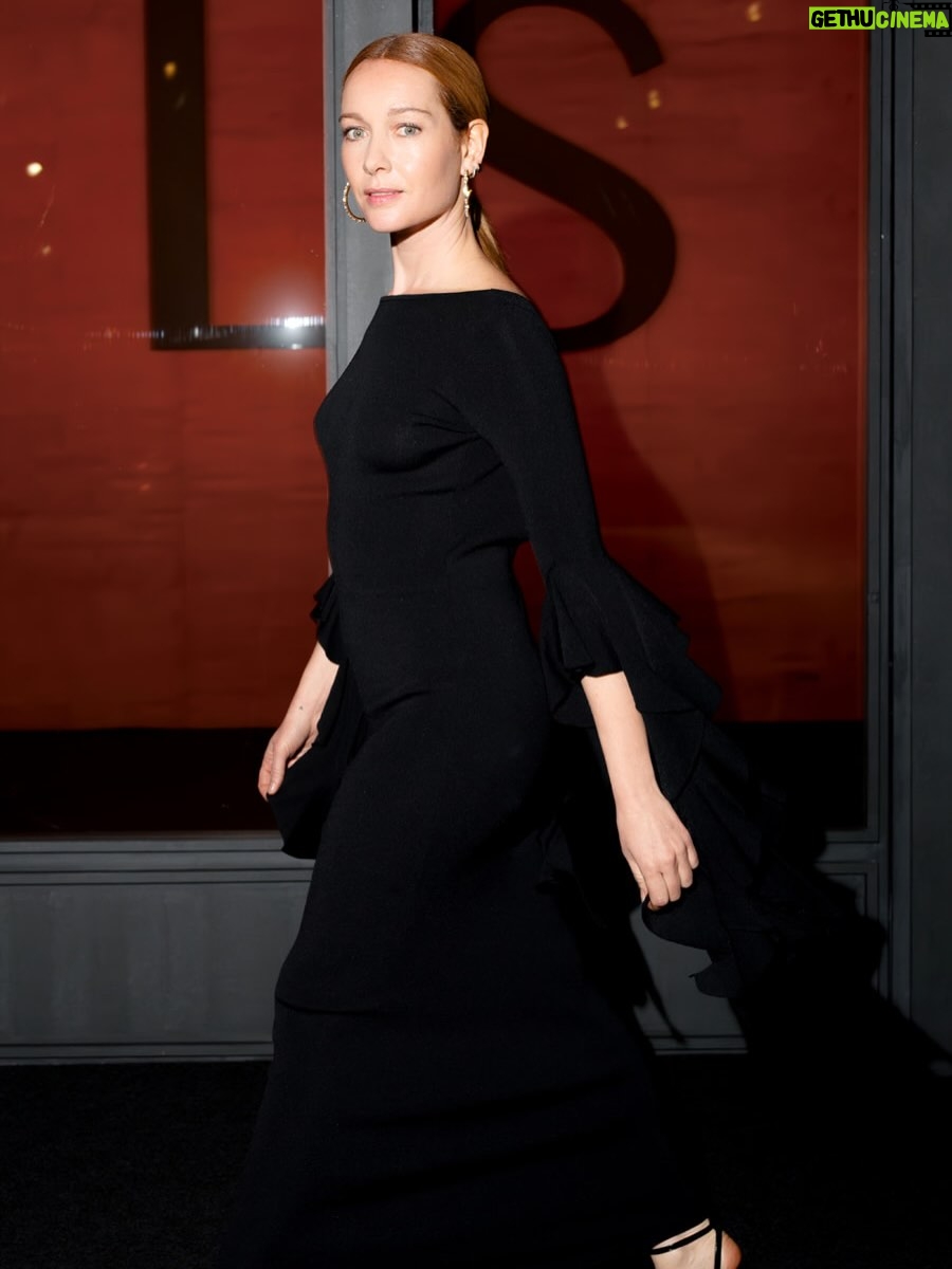 Cristiana Capotondi - 4.6K Likes - Come da buona tradizione LUISA SPAGNOLI SHOW

#luisaspagnolifw26

Styling @gloriaripamonti
@whynotmodels
@laanto_76
#adv
