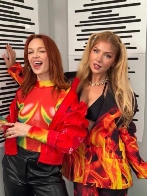 DJ Yamina Instagram - Ma délutan Radio1 dalpremierunk volt @djyamina val ,megszületett a FEEL THE FIRE🔥 Régóta tervezünk közös dalt,most végre összehoztuk ,megirtam a dalt Yami imádta,megremixelte es bum. 2hétig mától exkluzívan csak a Radio1 en hallható és kérhetitek a kivánságmüsorokban. Utana pedig klip és minden digitális platformon elérhető lesz ❤️ @djyamina @radio1hungary Outfit @kissmark_official 💋