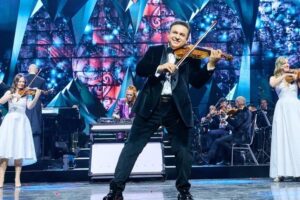 DJ Yamina Instagram - Nem titok, hogy a következő nagykoncerteken is részt veszek, és hallhatjátok a közös produkciónkat
Mága Zoltán hegedűművésszel🙏🏼🎻🎧
Május 31. - Nyíregyháza
Június 1. - Debrecen
Június 6. - Kaposvár
Június 8. - Győr