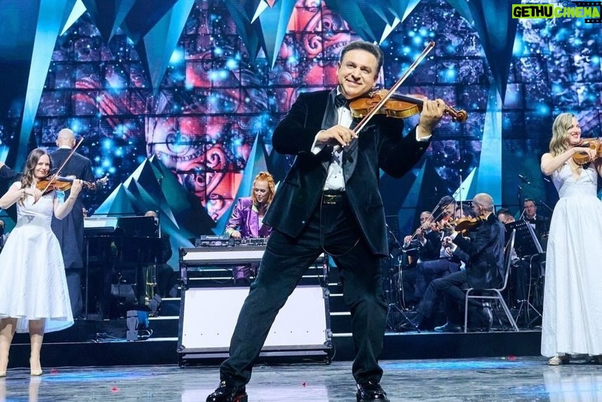 DJ Yamina - 3 Likes - Nem titok, hogy a következő nagykoncerteken is részt veszek, és hallhatjátok a közös produkciónkat 
Mága Zoltán hegedűművésszel🙏🏼🎻🎧
Május 31. - Nyíregyháza 
Június 1. - Debrecen 
Június 6. - Kaposvár 
Június 8. - Győr
