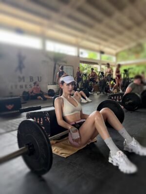 Dada Chan Ching Instagram - New year,same routine.