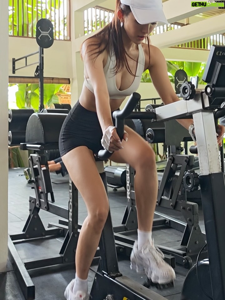 Dada Chan Ching - 25.1K Likes - New year,same routine.