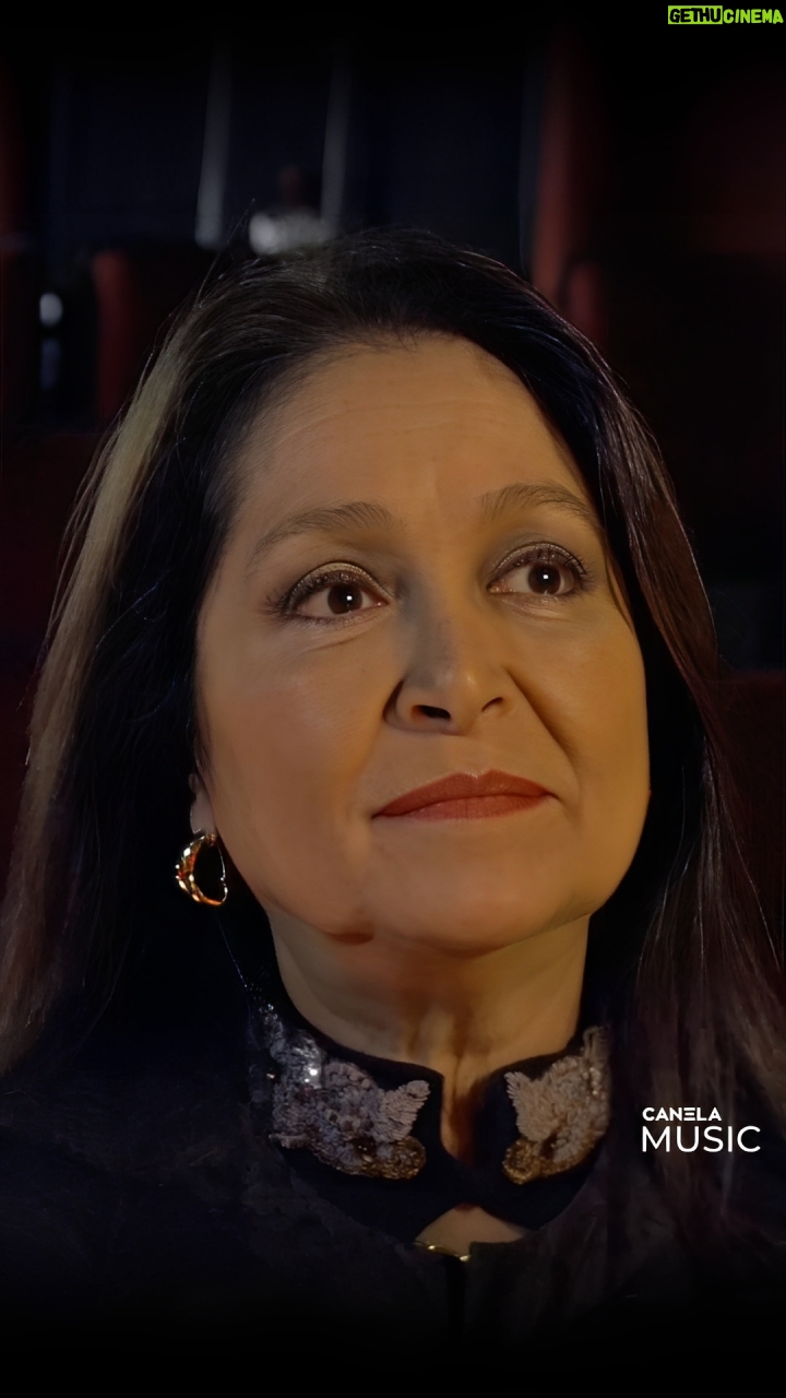 Daniela Romo - 2.7K Likes - Una mujer le enseñó la disciplina a Daniela Romo 💜 y desde ahí fue IMPARABLE 💜⁣
⁣
En el Mes Internacional de la Mujer reconocemos a las mujeres que como Daniela, se han convertido en piezas clave de nuestra cultura 💜... No te pierdas ÍDOLOS disponible en la sección música de la app Canela.TV 💜⁣
⁣
#CanelaMusic #Idolos #DanielaRomo #MesInternacionalDeLaMujer