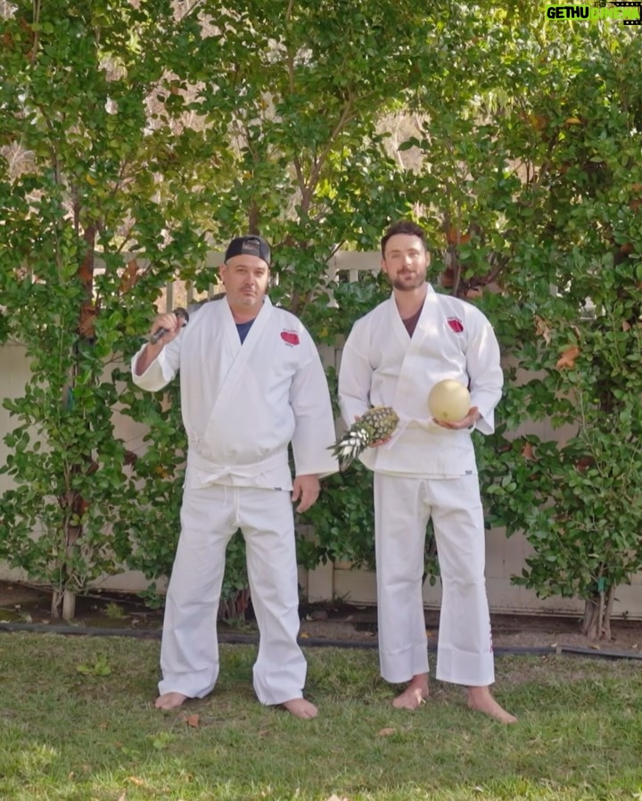 Danielle Fishel - 70.1K Likes - Fruit ninja at Topanga’s house 🍍🍊🍉🍌🥷

Everything’s a Competition, out now!