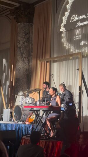 Daya Instagram - Loved performing this song for @klctn chosen family 🤍🥀such a great night