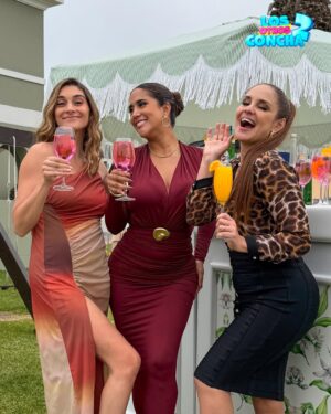 Denisse Dibós Instagram - Sí, ya nos vamos acercando al final de esta aventura…✨🩵🩷
Y solo podemos sonreír por lo bonito que está siendo vivirla y por todo el amor que nos regalan siempre. 🫶🏻
#LosOtrosConcha2