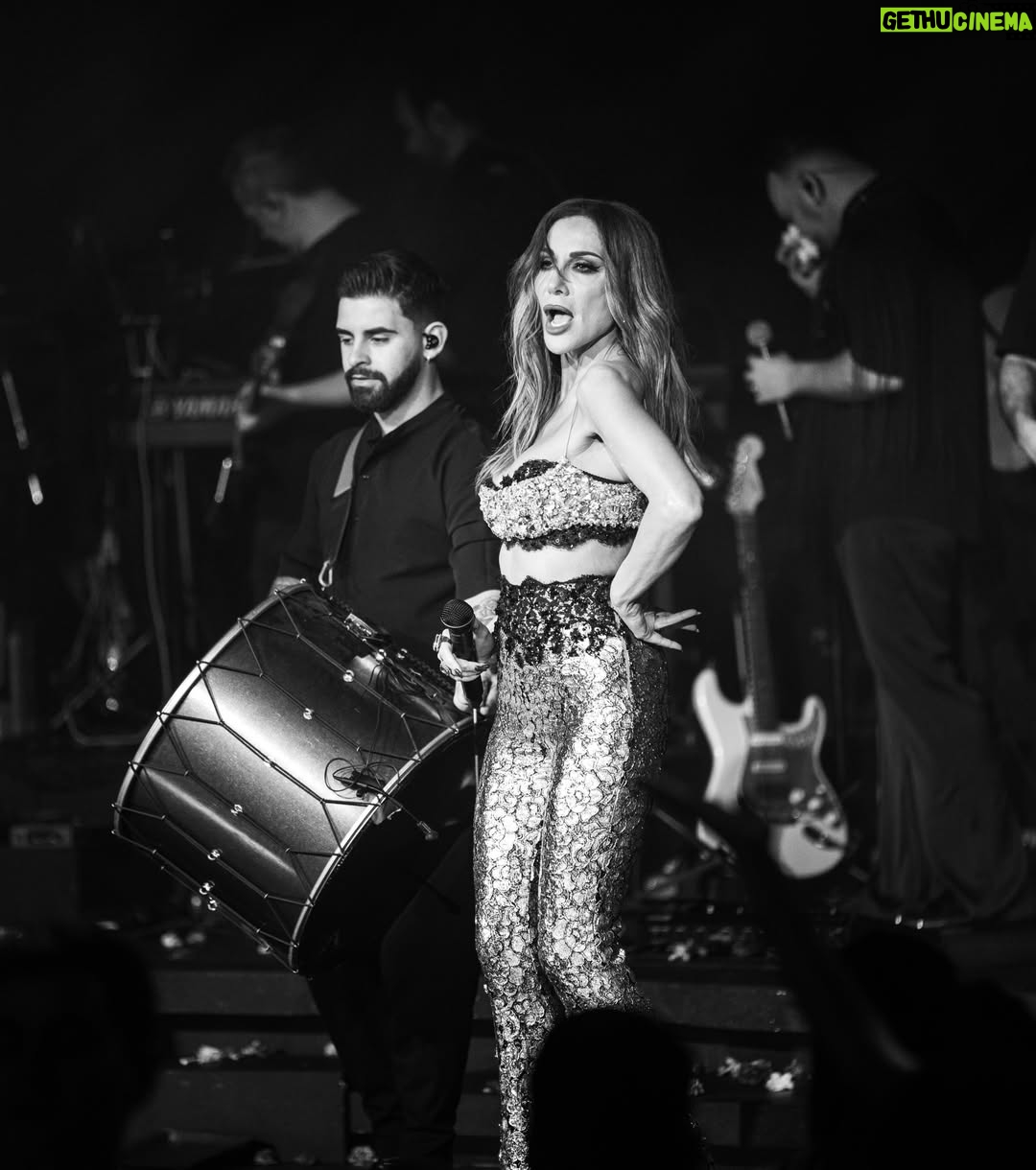 Despina Vandi - 43.5K Likes - Welcome 2026!
Thank you 2025! I am grateful!❤️