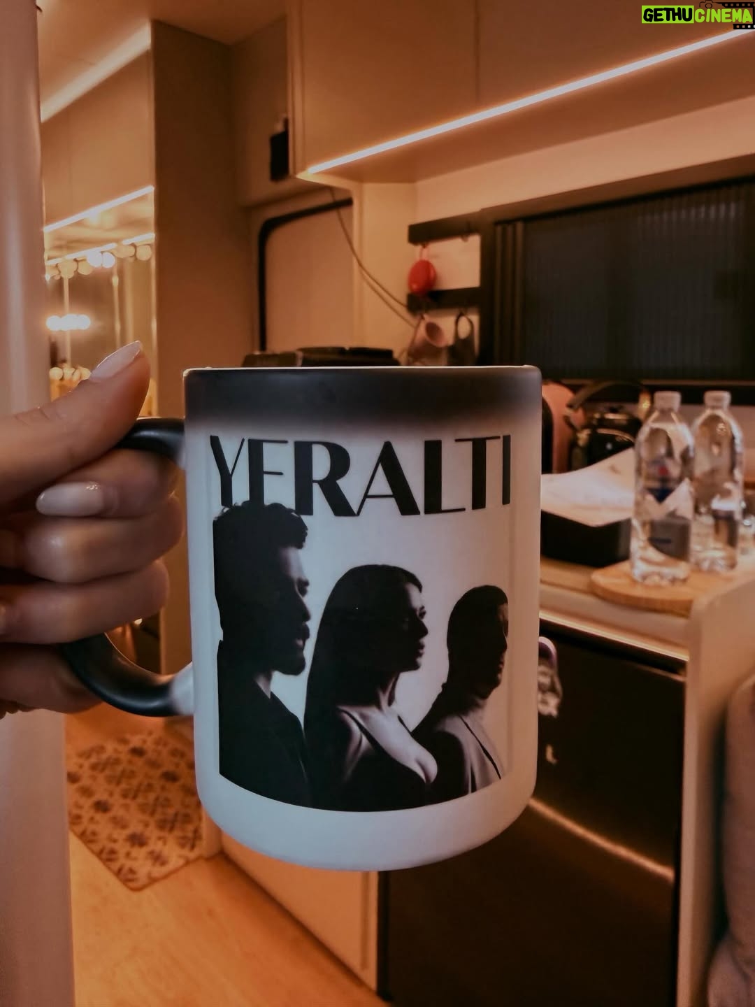 Devrim Özkan - 359.7K Likes - Cey's n Dev's