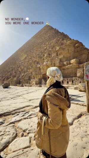 Dharshini Sambathkumar Instagram - PYRAMIDS, you were so big that I felt so small in front of you and you humbled me so much than I could ever imagine 🌄
.
.
My trip was so wonderful that I’ll anytime fly back to Egypt 🫠😭😘
.
Travel, Tamil, influencer 🌻