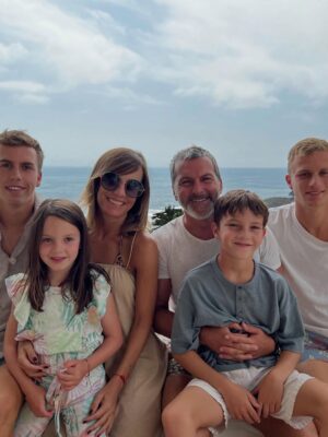 Diana Bolocco Instagram - Mismo lugar, misma familia, nuevos recuerdos. Lo mejor del mundo ♥️♥️♥️♥️