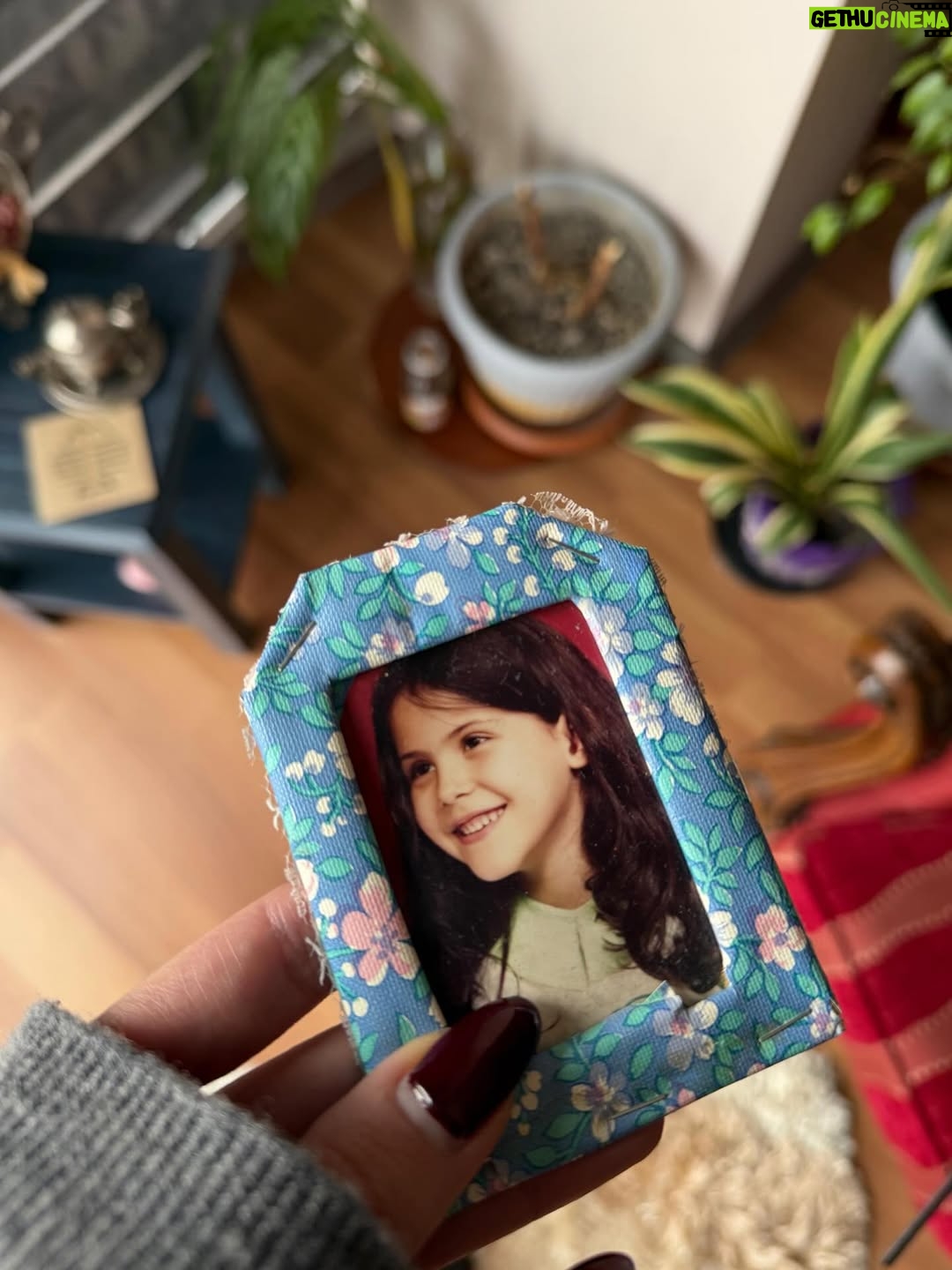 Dilara Aksüyek - 17.1K Likes - Seni dünyalardan çok seviyorum canımın içi babacığım. Sana duyduğum sevgi tarifsiz. İyi ki doğdun. Musmutlu yıllarımız olsun 🥹🫠🤍