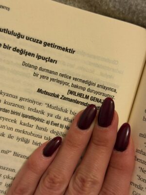 Dilara Aksüyek Instagram - Fotoğrafların içinde çok sevdiğim şeyler var 👽