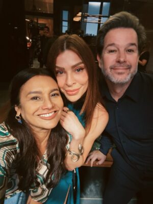 Dira Paes Instagram - Três cancerianos em cena 🎬 ♋️ #TrêsGraças