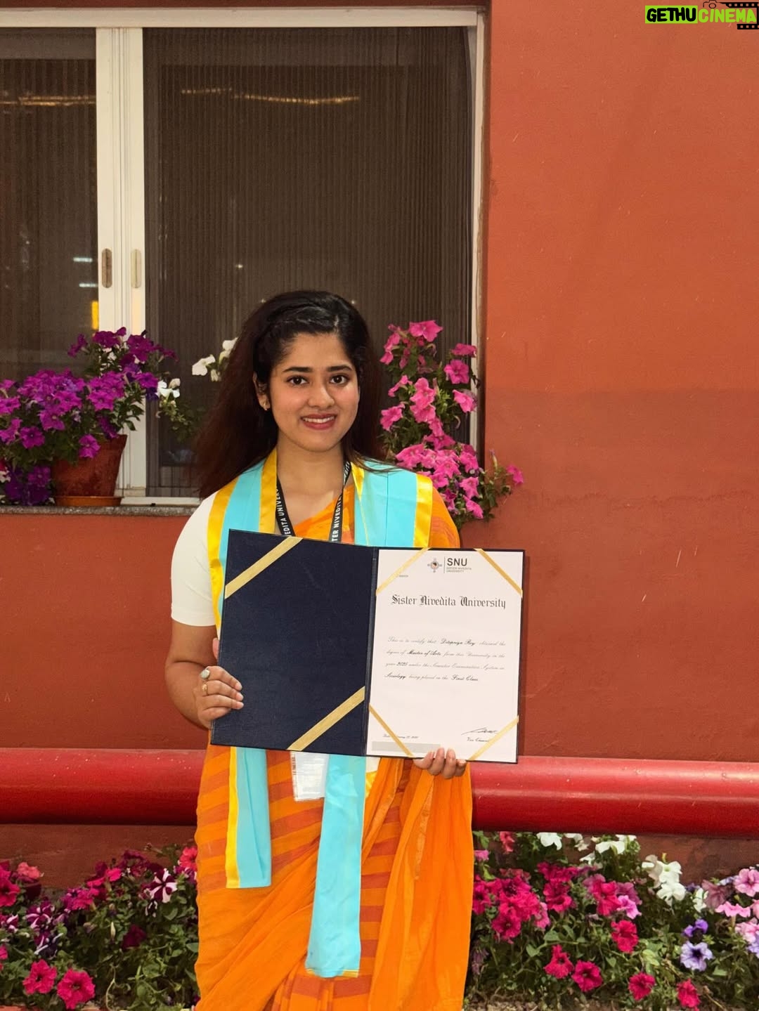 Ditipriya Roy - 105.5K Likes - Master’s degree in Sociology, officially conferred ! A day to remember, an achievement to cherish. 🎓❤️💫
.
.
.
.
.
.
.
.
. #convocation #mastersdegree #university #gratitude #memories