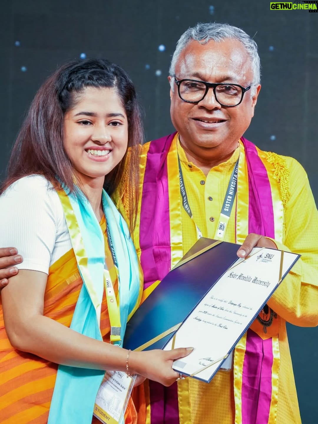 Ditipriya Roy - 105.5K Likes - Master’s degree in Sociology, officially conferred ! A day to remember, an achievement to cherish. 🎓❤️💫
.
.
.
.
.
.
.
.
. #convocation #mastersdegree #university #gratitude #memories