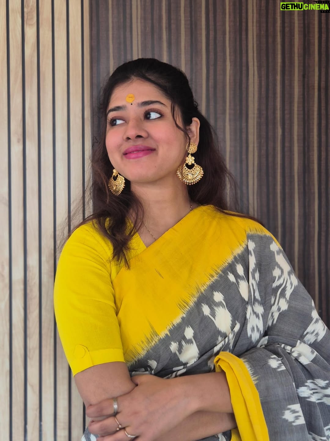 Ditipriya Roy - 100.2K Likes - || শুভ বসন্ত পঞ্চমী ||💗🙏🏻
.
.
.
.
.
.
.
.
. #vasantpanchami #maasaraswati #wisdom #peace #enlightenment