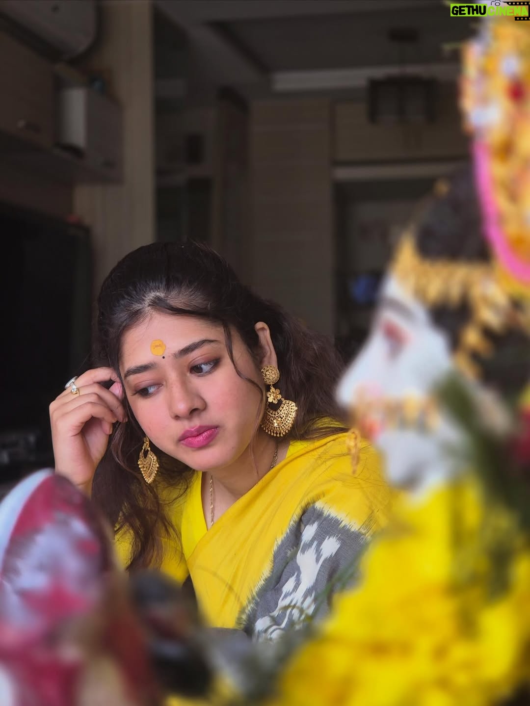 Ditipriya Roy - 100.2K Likes - || শুভ বসন্ত পঞ্চমী ||💗🙏🏻
.
.
.
.
.
.
.
.
. #vasantpanchami #maasaraswati #wisdom #peace #enlightenment