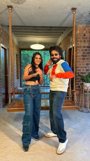 Divya Dharshini Instagram - Aadiney Irupom 🤫🤙🏻with Gv🖤
.
.
.
@gaanavinoth
@gvprakash
@srigouripriya
@prabhakaranjustin
#gvprakash #HappyRaj #Aadineyirupen #gaanavinoth #prabhakaranjustin