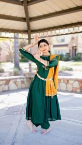 Actress Divyaa Unni HD Photos and Wallpapers March 2026