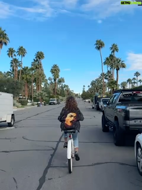 Dolores Fonzi - 20K Likes - Bye bye Oscar!!! 👻