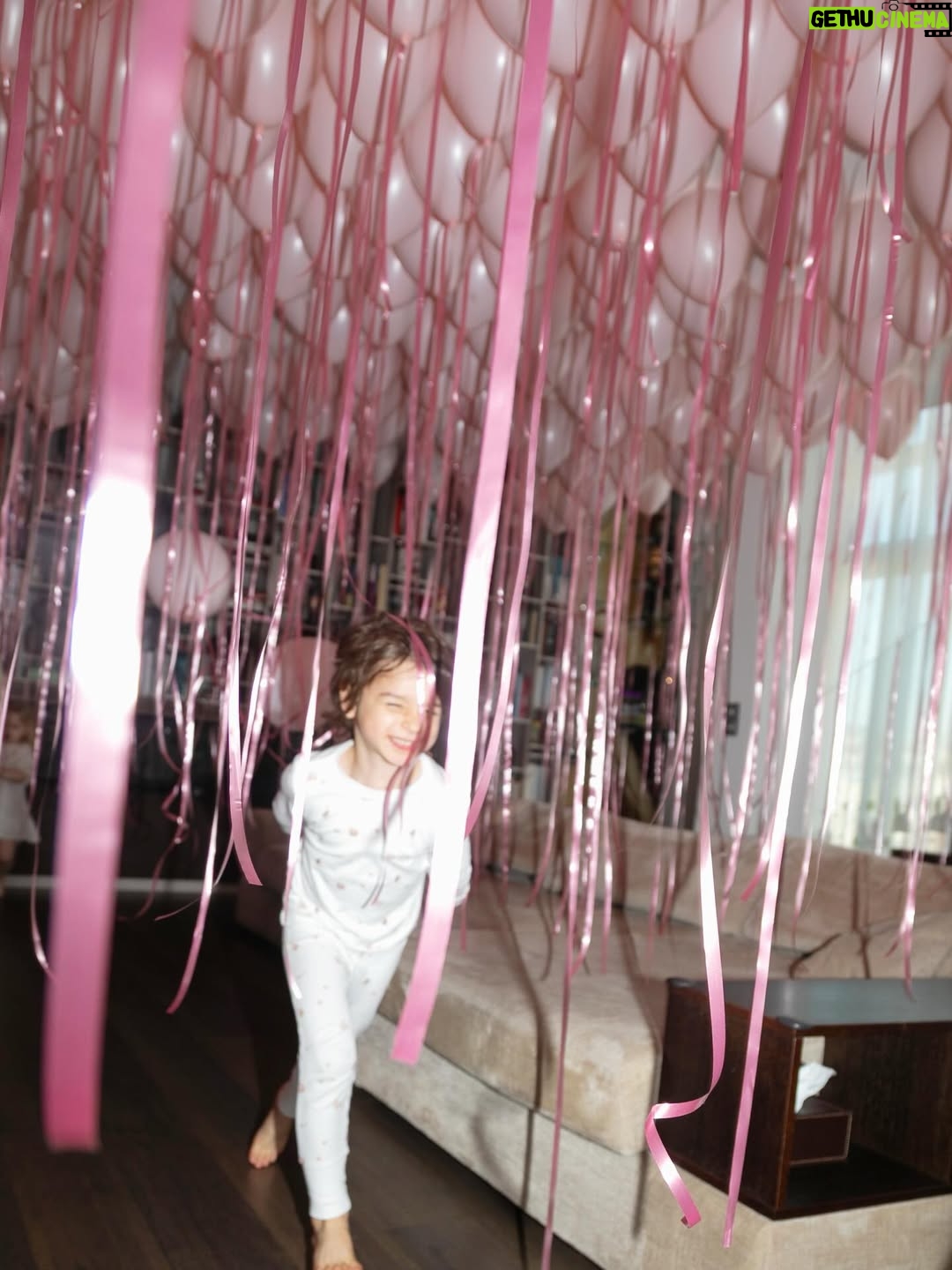 Dominika Cibulková - 9.2K Likes - Morning birthday surprise for our sunshine who turned 3 🤍🦄 NN is 3 ✨It only takes 330 balloons to make them surprised after all 🤪😮‍💨 #babygirl #ninanavara