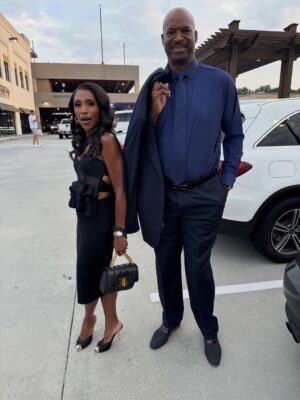 Dr. Jackie Walters Instagram - Stream the season finale of Married to Medicine right now on @peacock! #medgala #finale #seriesfinale #m2m #bravo
