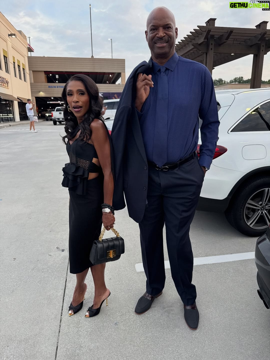 Dr. Jackie Walters - 7.5K Likes - Stream the season finale of Married to Medicine right now on @peacock! #medgala #finale #seriesfinale #m2m #bravo
