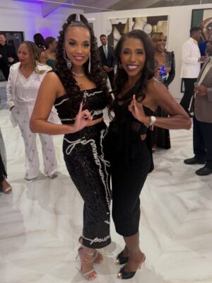 Dr. Jackie Walters Instagram - Stream the season finale of Married to Medicine right now on @peacock! #medgala #finale #seriesfinale #m2m #bravo