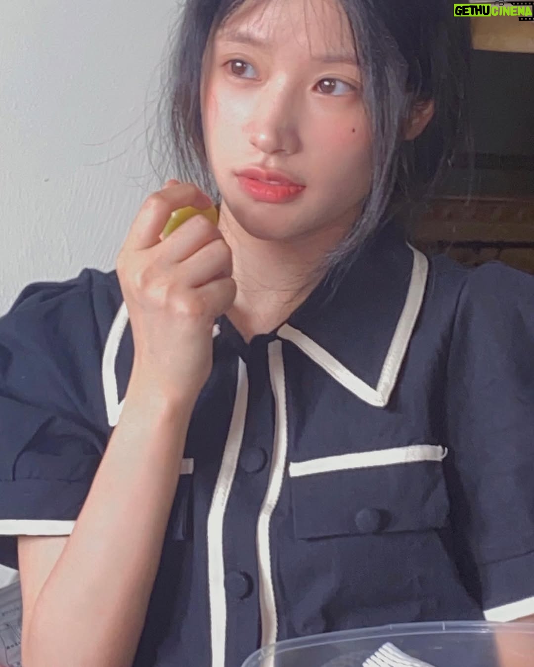 Duan Xiaowei - 27.1K Likes - 🍓🍊🍎🍋🍒🍑