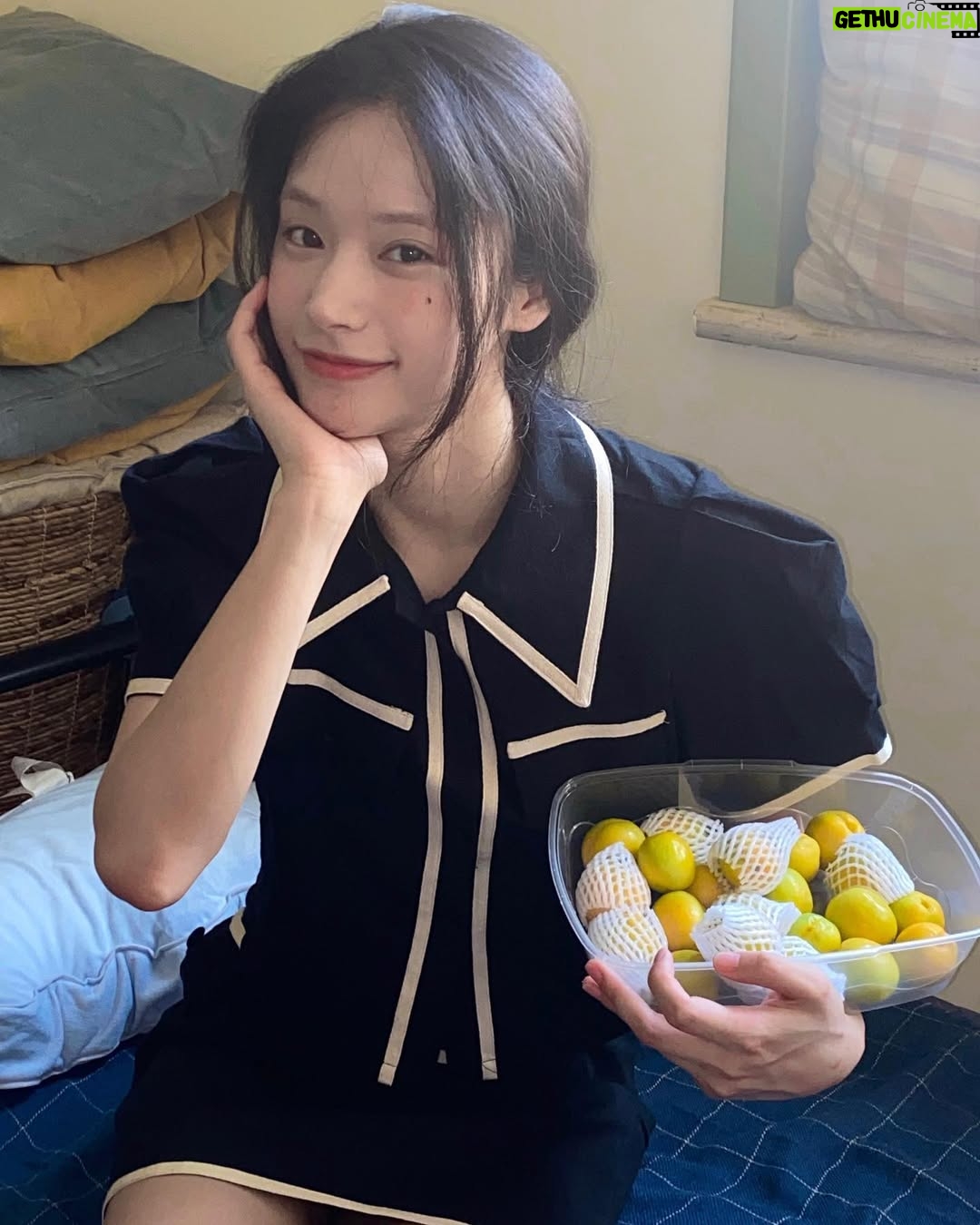 Duan Xiaowei - 27.1K Likes - 🍓🍊🍎🍋🍒🍑