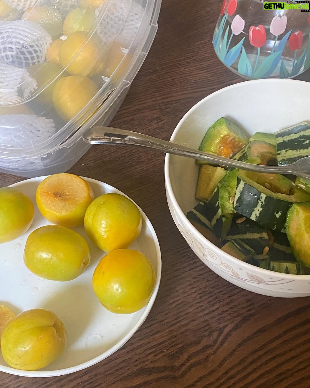 Duan Xiaowei - 27.1K Likes - 🍓🍊🍎🍋🍒🍑