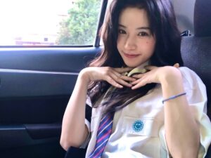 Duan Xiaowei Instagram - 祝大家有好成绩❤️