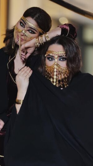 Dumoo Tahseen Instagram - مع الترندد ،، مكياجي على الفنانه الجميله دموع تحسين 😍🔥
عطوني رايكم ان شاء الله عجبكم 🙈📸