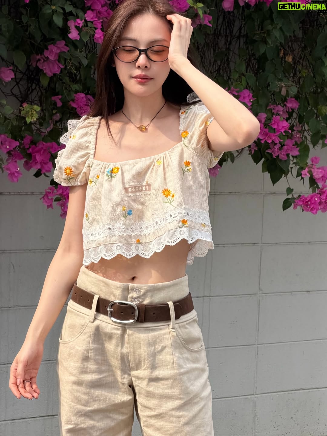 Eisaya Hosuwan - 62.5K Likes - summer, softly💘