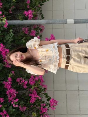Eisaya Hosuwan Instagram - summer, softly💘