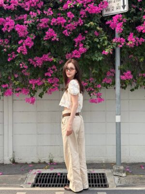 Eisaya Hosuwan Instagram - summer, softly💘