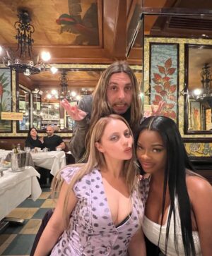 Ekaterina Kishchuk Instagram - 🇫🇷💅🏼