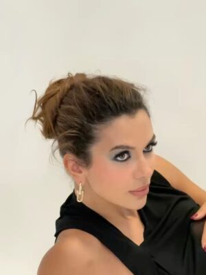 Ekin-Su Cülcüloğlu Instagram - Raw shots from the BTS @voguelatam cover shoot in Paris🤍

Photo Credit: @jacquesburga
Styling: @xanderang
Hair: @eduardobravohair
Jewellery : @tiffanyandco 
Makeup : @serhatsenn
Executive Producer: @nilufersatorius @toriusmagofficial 
Location :@claudenovak
Brand features: @versace @tomford @emiliopucci @isabelmarant 
And Special S/O to @gbrideco for the amazing cover dress and gowns featured in the shoot. @arzuayare you are a legend for flying all the way to Paris to make sure I got the right fit to your amazing gowns 🤍🪽